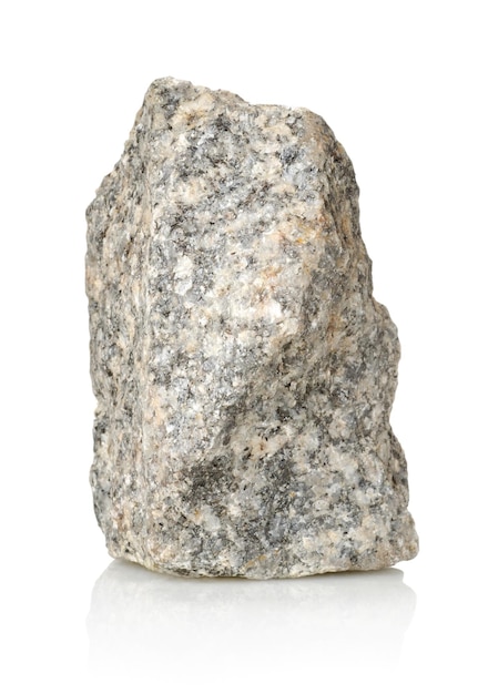 Grau einen Stein isoliert auf weißem Hintergrund