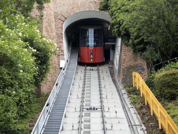 Graz Áustria funicola transporte ferroviário