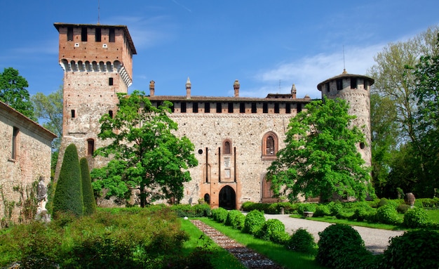 Grazzano Visconti Schloss