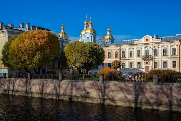 Gribojedow-Kanal und die Marinekathedrale Nikolsky NikoloBogoyavlensky St Petersburg Russland