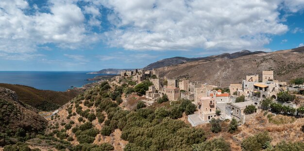 Griechenland Vatheia oder Vathia altes verlassenes Dorf Flugzeugansicht Mani Laconia Peloponnes