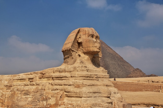 Große Pyramiden von altem Ägypten in Giza, Kairo