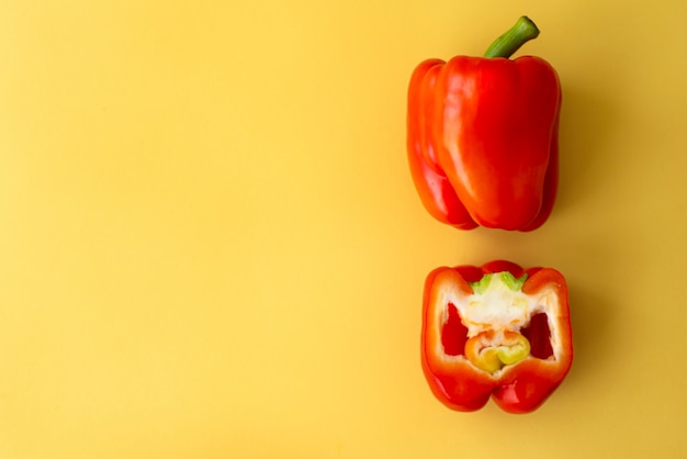 Große reife rote Paprika