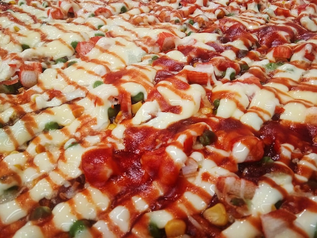 Großes Havian-Pizzablech In der Draufsicht aufgenommen