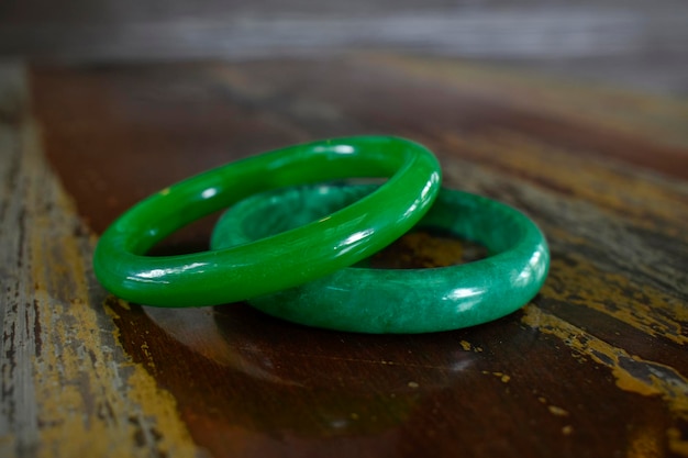 Grüne Jade ist ein Jade-Armreif