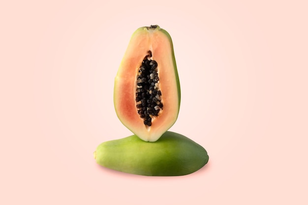 Grüne Papaya