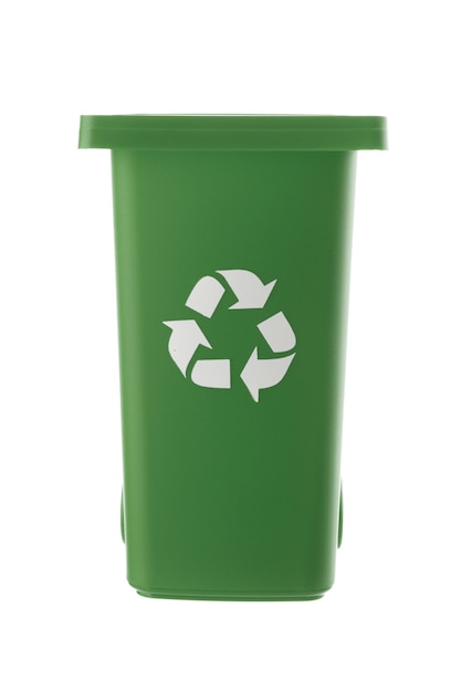 Grüner plastikmülleimer isoliert auf weißem hintergrund
