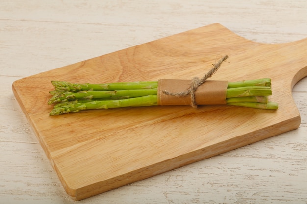 Grüner Spargel