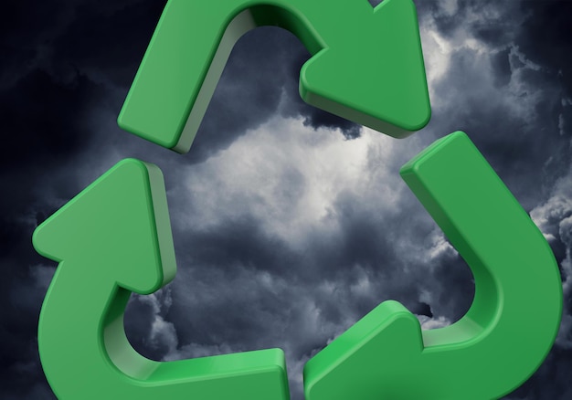 Foto grünes recycling-symbol, das an einer kette gegen dunkle wolken d-rendering hängt