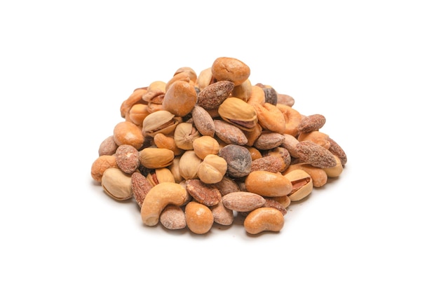 Un grupo de almendras pistachos nueces macadamia anacardos