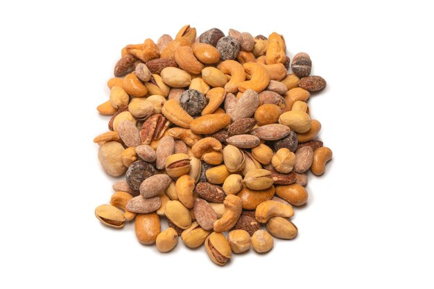 Un grupo de almendras pistachos nueces macadamia anacardos