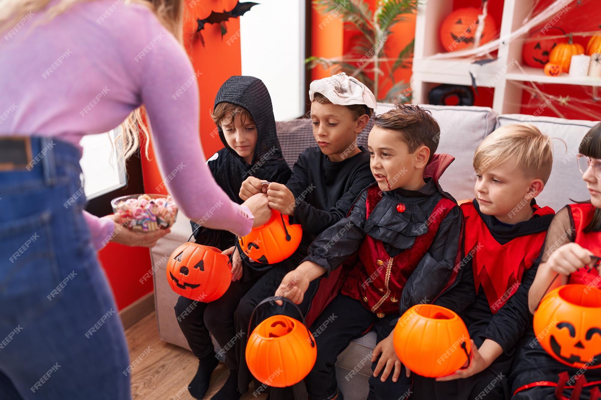 FANTASIA INFANTIL HALLOWEEN VAMPIRO DRÁCULA - Casa das Cestas & Balloon Shop