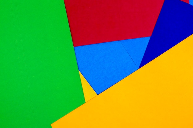 Foto grupo de fundo de arco-íris de papelão colorido
