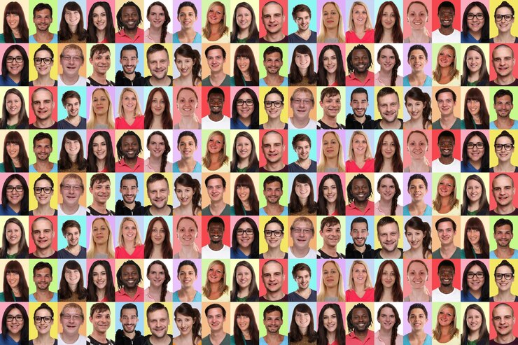 Foto grupo de fundo de retratos de jovens multidão multicultural multiétnica