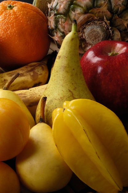 Grupo de diferentes frutas