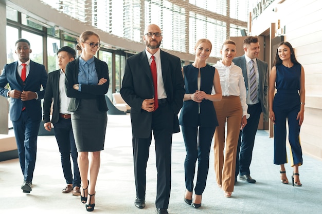 Foto grupo de empresarios