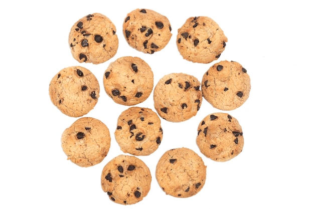 Grupo de galletas de chispas de chocolate concepto de foto de círculo vista superior aislada sobre fondo blanco