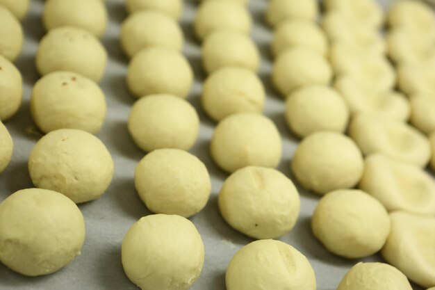 Grupo de galletas surtidas Avena con chispas de chocolate y chocolate blanco con pasas