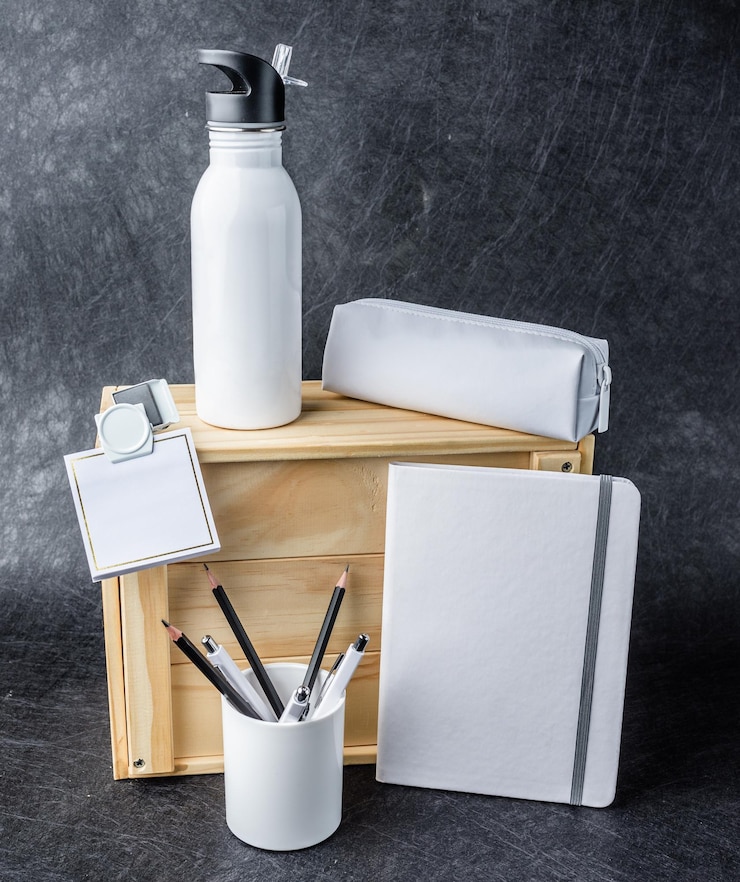 Foto grupo para elementos de papelaria modernos prontos para sua marca