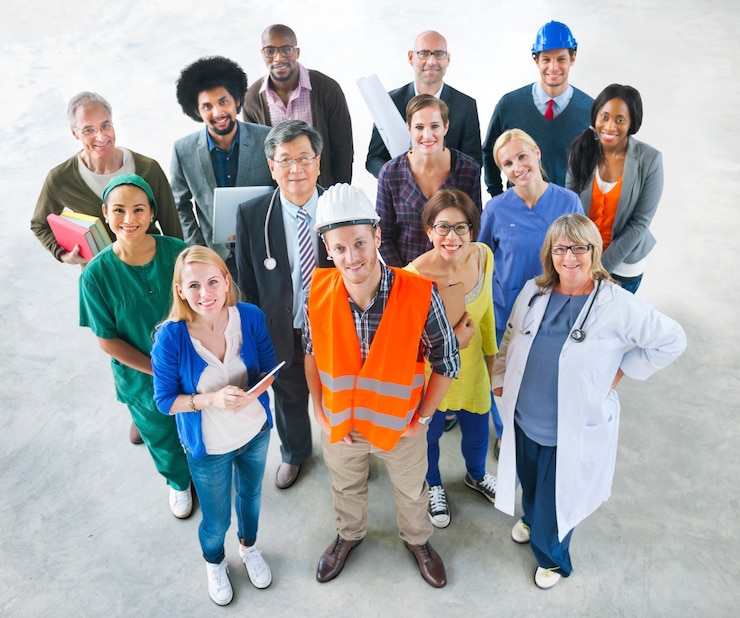 Foto grupo de personas de ocupación diversa