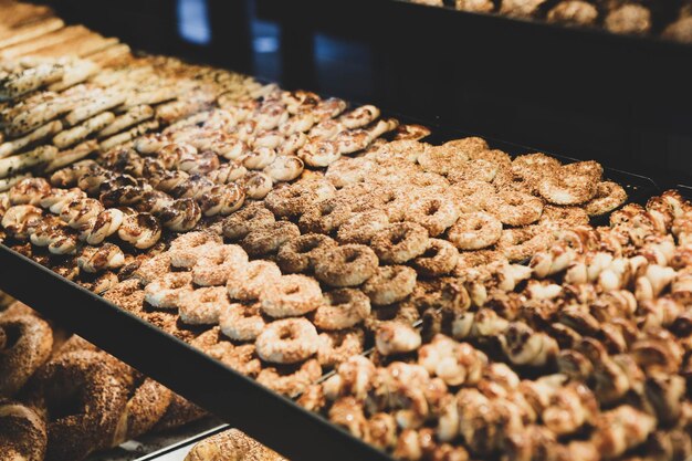 Gruppe verschiedener Kekse Chocolate Chip Haferflocken Rosinen weiße Schokolade