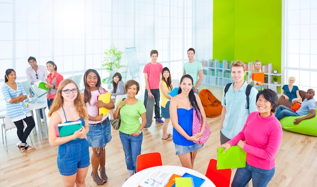 Gruppe von Studenten in der Universität