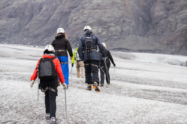 Gruppentour, gletscherwanderung auf dem gletscher