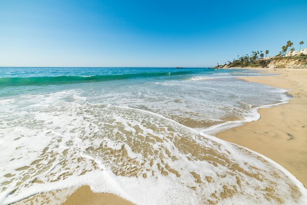 Água turquesa em Laguna Beach