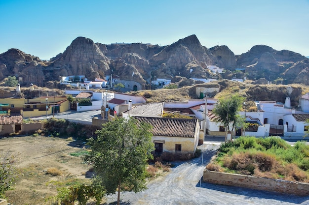 Guadix España 09 de noviembre de 2019 Guadix es famosa por sus casas cueva Estas casas cueva están en las colinas y se encuentran en el Barrio Troglodita Barrio Troglodita de la ciudad