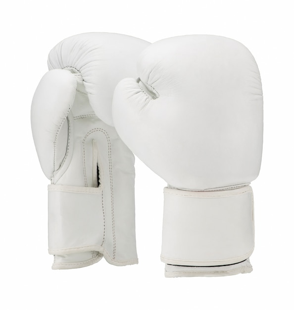 Guantes de boxeo aislados sobre fondo blanco. ropa de deporte