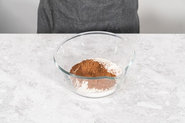 Gugelhupf aus rotem Samt