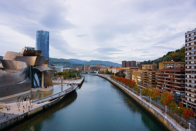 Guggenheim Bilbao Museum Architektur Bilbao Baskenland Spanien Reiseziele