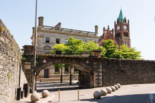 Foto el guildhall en derry irlanda del norte