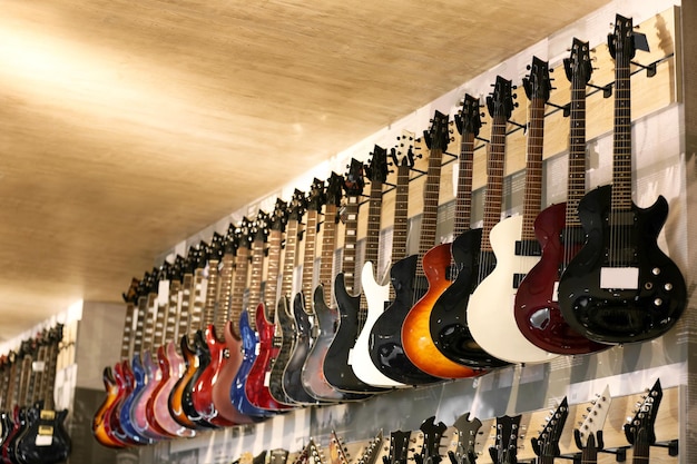 Guitarras en tienda de música