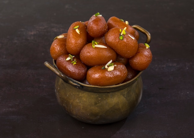 Gulab Jamun Süß