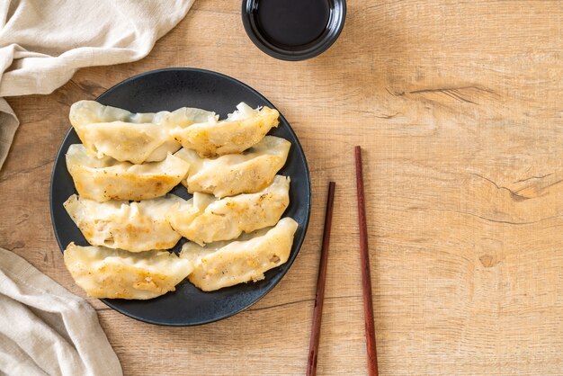 Gyoza japonês ou lanche de bolinhos