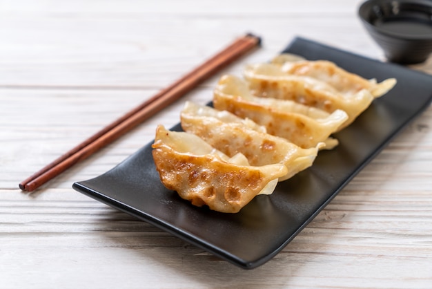 Gyoza japonês ou lanche de bolinhos