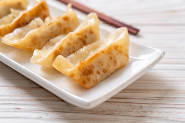 Gyoza japonês ou lanche de bolinhos