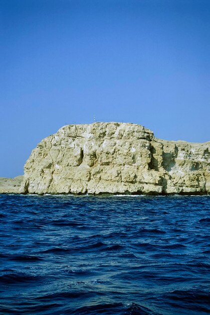 Ägypten, Rotes Meer, Sharm El Sheikh, Blick auf das Vorgebirge Ras Mohammed vom Meer aus - FILM-SCAN