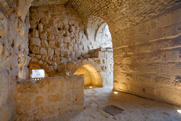 Habitación interior en el castillo medieval de Ajlun Jordania