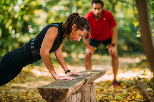 hacer ejercicio en el parque