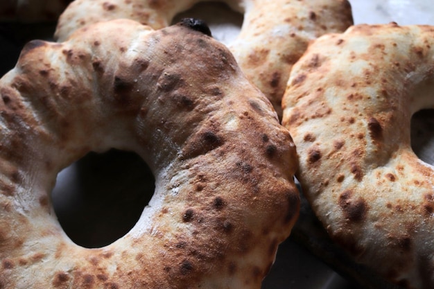 Hacer pan en la panadería de la aldea Amasya Turquía