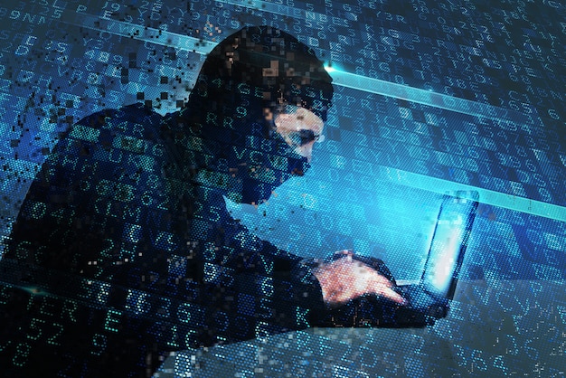 Hacker crea un acceso ilegal por puerta trasera en una computadora