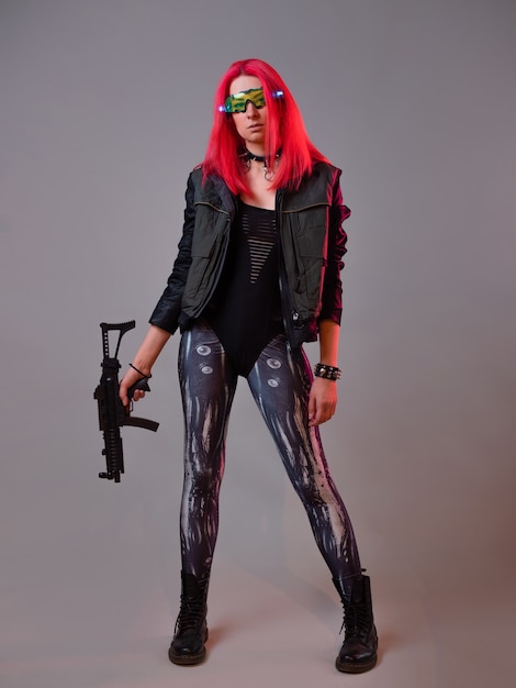 Foto hacker futurista de techno bandit uma imagem fantástica de uma jovem