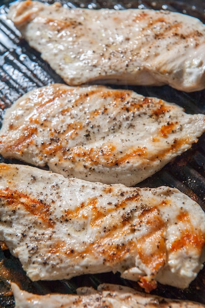 Hähnchen auf dem Grill zubereiten