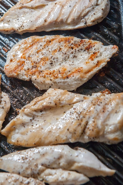 Hähnchen auf dem Grill zubereiten