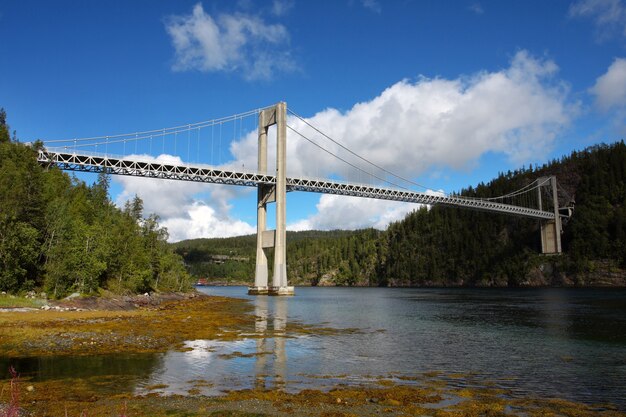 Hängebrücke auf der Insel Senja, Norwegen