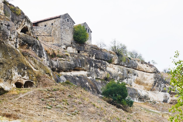 Häuser der mittelalterlichen Stadt Chufut Grünkohl Krim