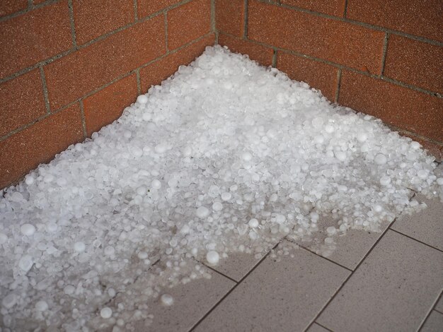 Hagel bei stürmischem Wetter