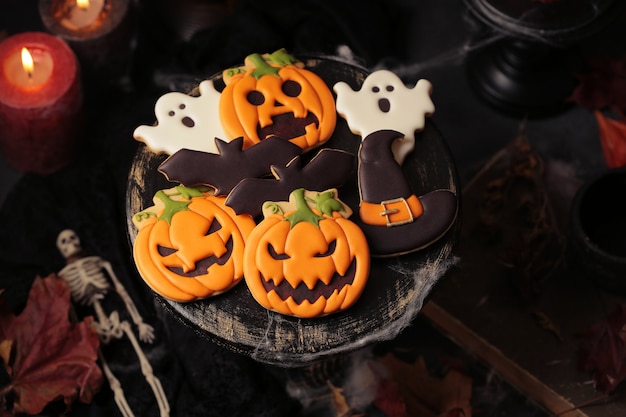 Halloween-Lebkuchenplätzchen für Partei